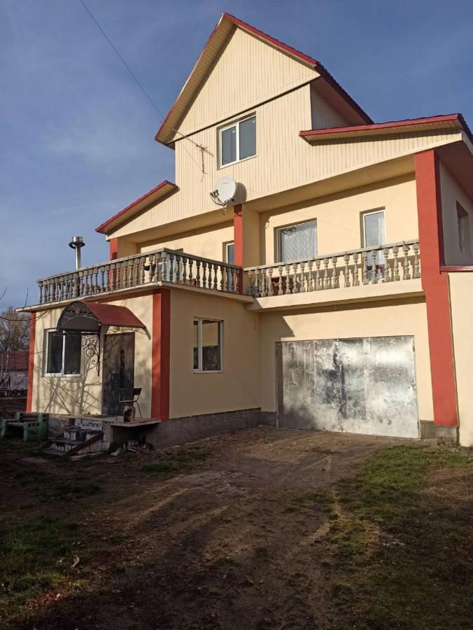 Khutorok Svergio Csesznyivka Kültér fotó